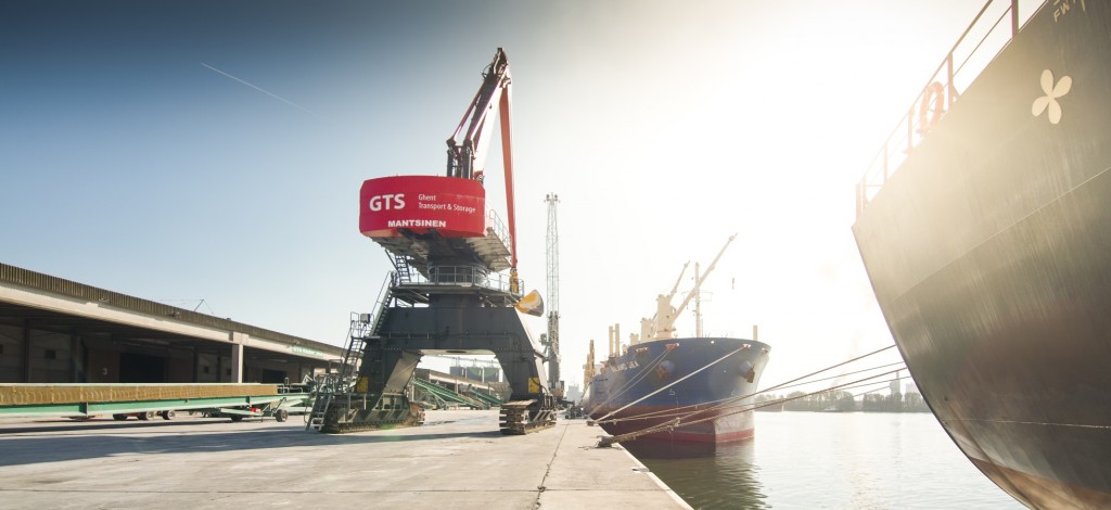 handling equipment Mantsinen Van den Dorpe